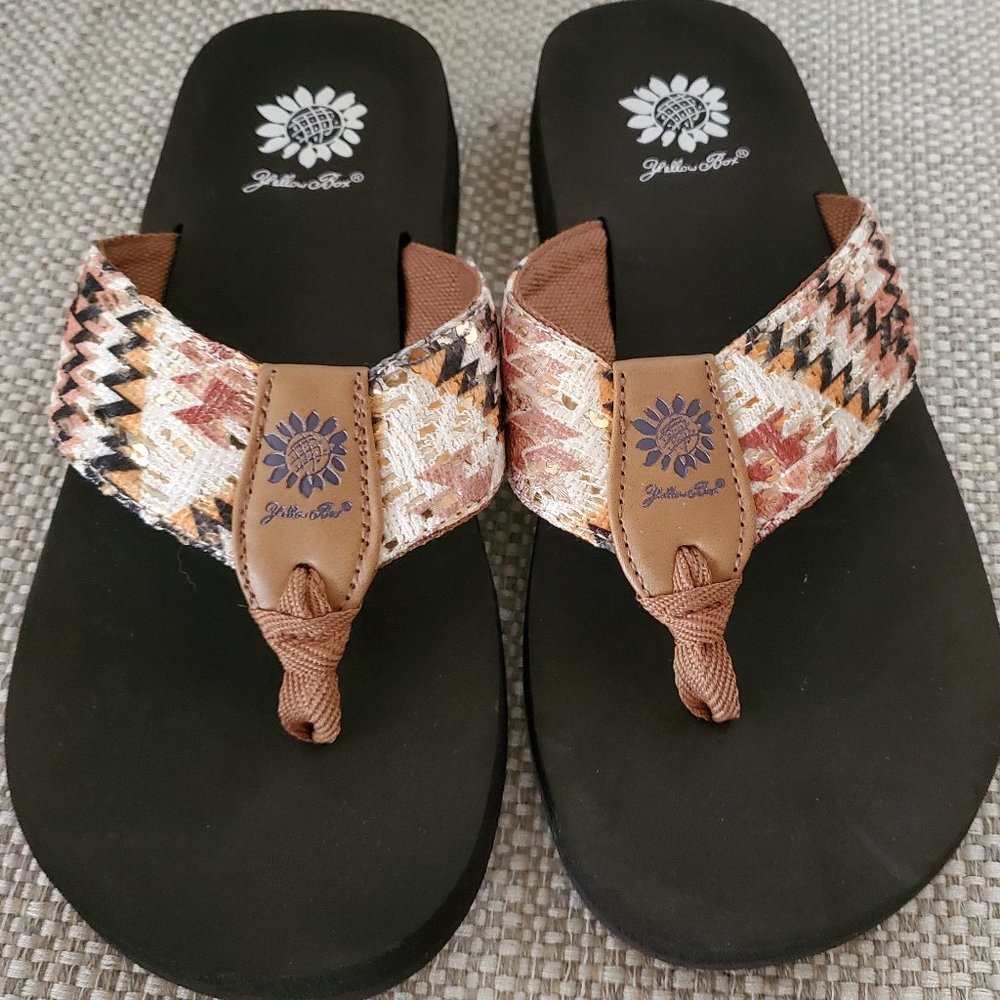 Yellow Box Sandals Size 8 Black Sole Multicolors